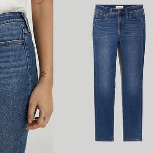 Madewell Petite Curvy Roadtripper Skinny Jeans
